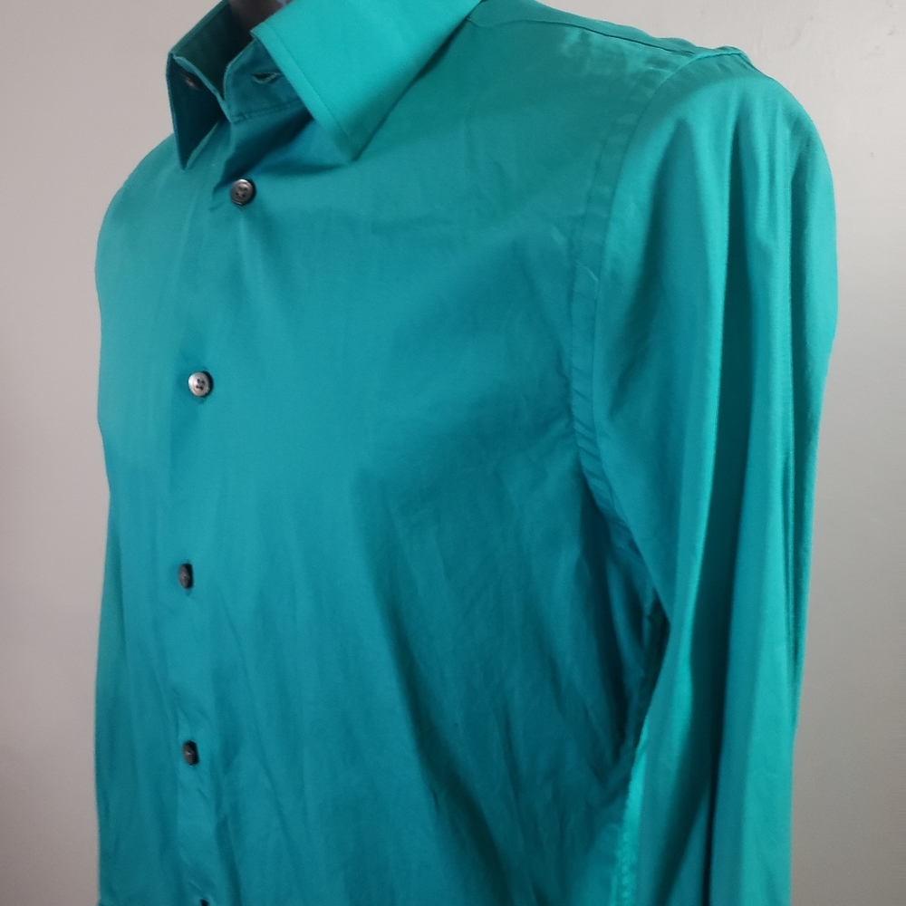 🛑SOLD🛑Express 1MX Fitted dress shirt - Picture 3 of 6